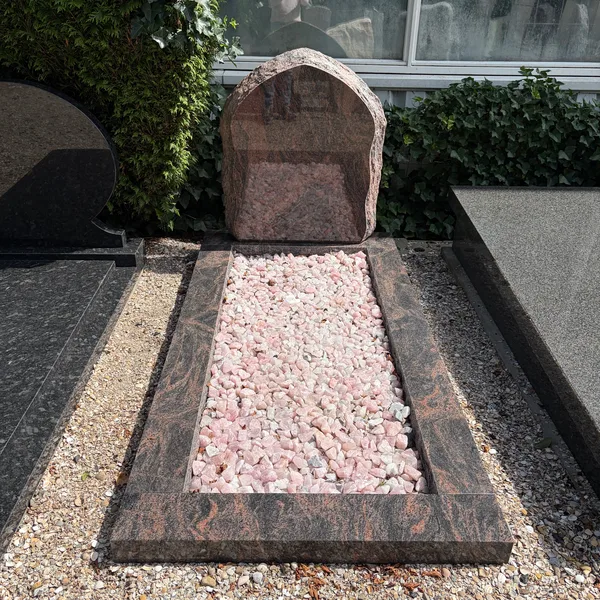 Indian aurora monument
