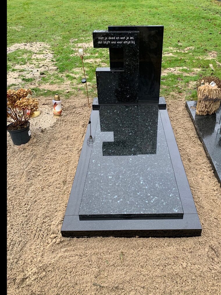 zwart graniet met labrador